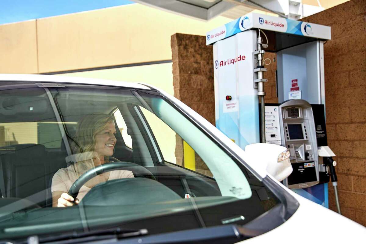 The Houston office of French-owned industrial gas company Air Liquide is betting on the growing adoption of hydrogen-powered vehicles with plans to build a $150 million liquid hydrogen plant in the western United States. The company already owns a hydrogen fueling station in Anaheim, California.