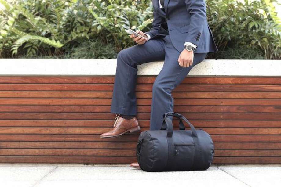 kickstarter duffle bag