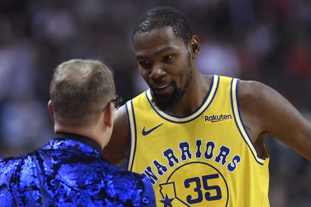 Kevin Durant gives Drake jersey after loss to Raptors