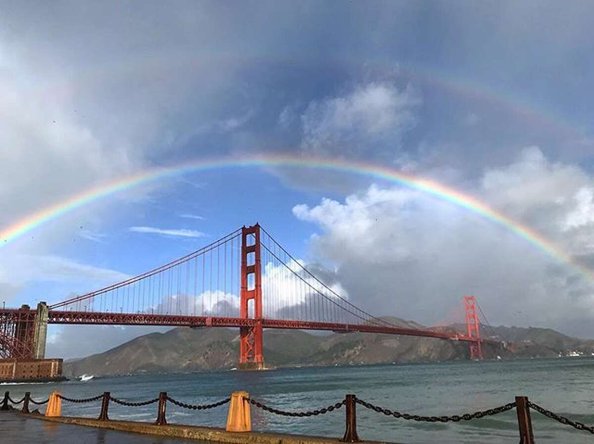 @flowerchild_g28 capturing a double rainbow after a rain shower over the Golden Gate Bridge. Thanks