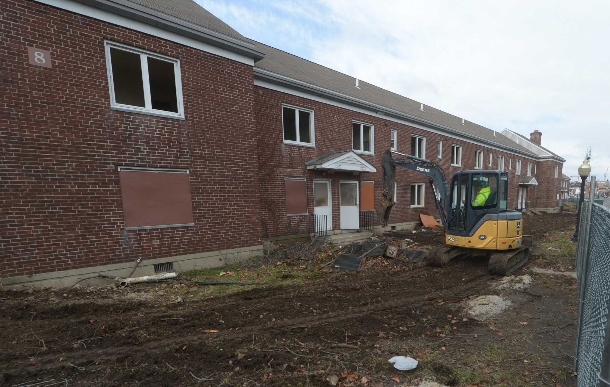 Norwalk housing board views third phase for Washington Village