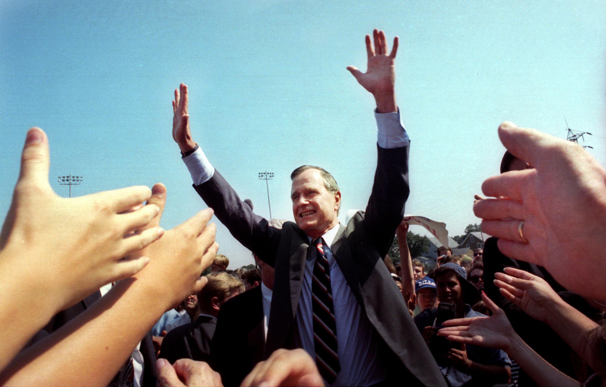 Babe Ruth with George H.W. Bush, 1948 Color Photo : : Home