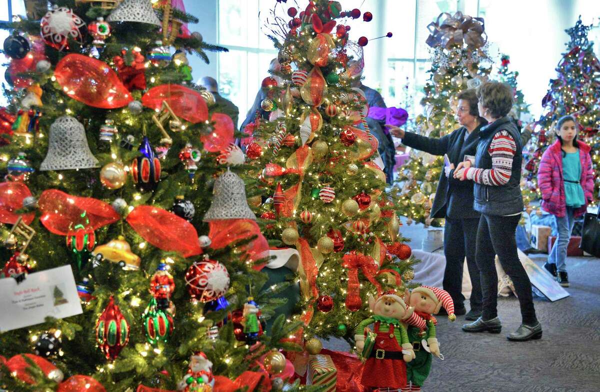 Photos Saratoga Springs Festival of Trees