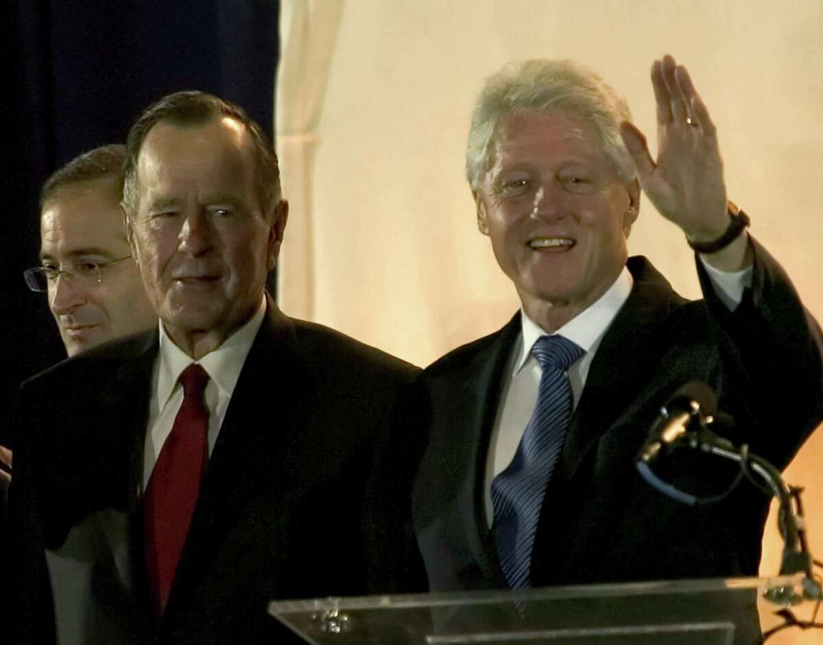 Clinton: George H.W. Bush’s Oval Office note to me revealed the heart ...