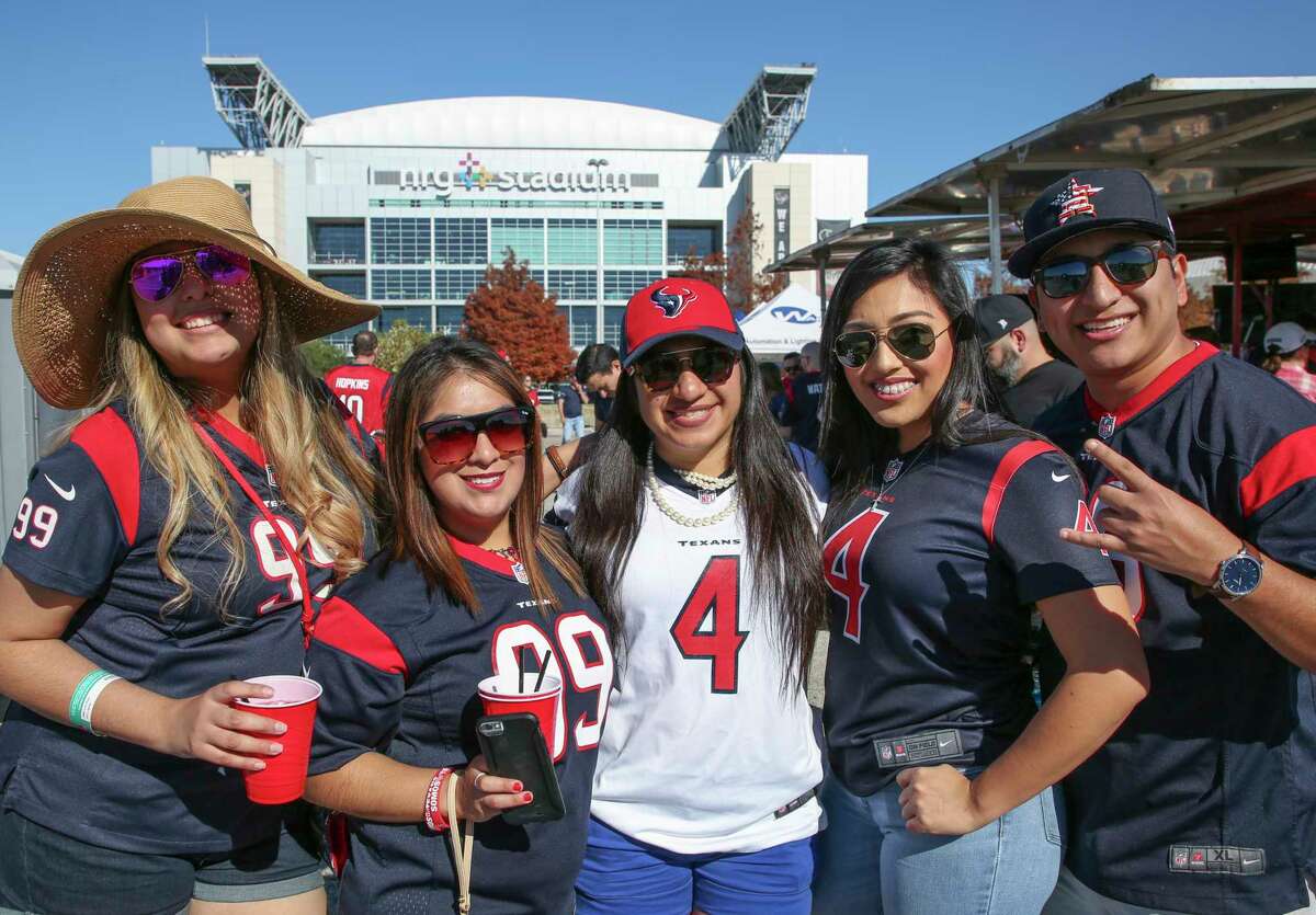 PHOTOS: A look at Texans fans outside NRG Stadium before Sunday's game Fans before the NFL game between the Houston Texans and the Cleveland Browns at NRG Stadium Sunday, Dec. 2, 2018, in Houston. Browse through the photos above for a look at fans tailgating before Sunday's game ...