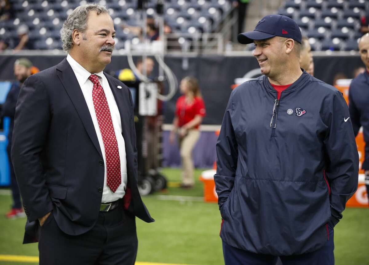 Texans give coach O'Brien GM title, too; promote Easterby