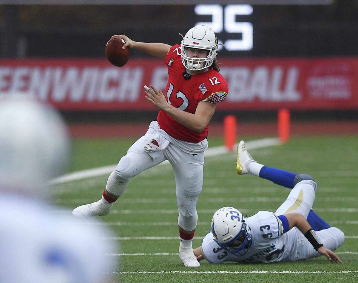 New Canaan QB Matt Milano back under center after record-setting season