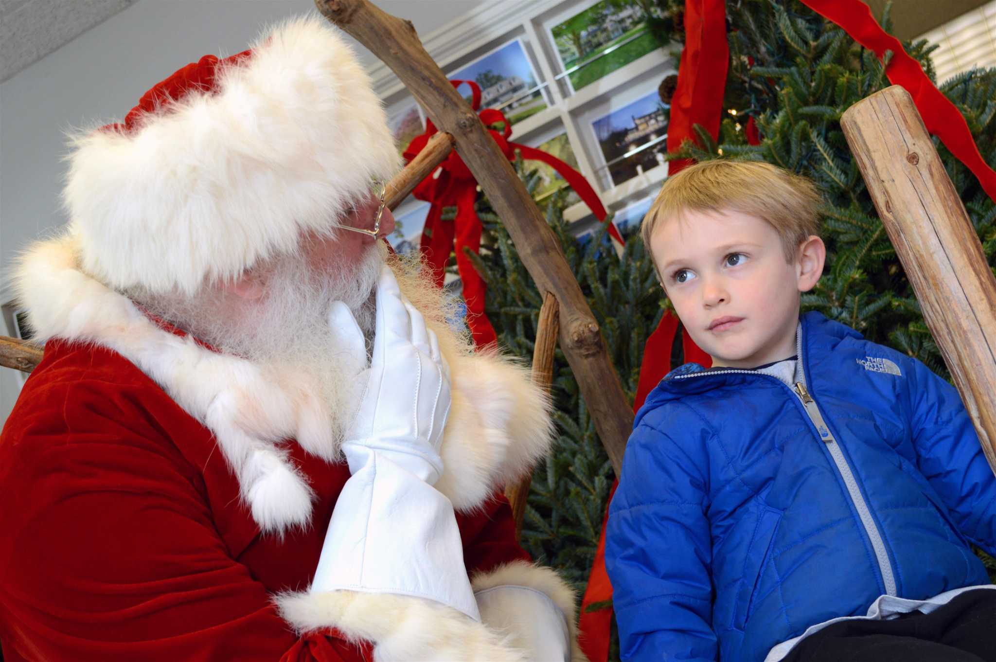 In Pictures / New Canaan Holiday Stroll