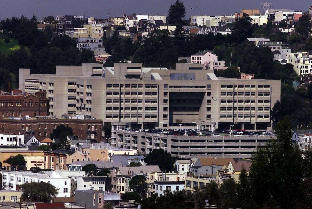 Woman escapes police custody at San Francisco General Hospital