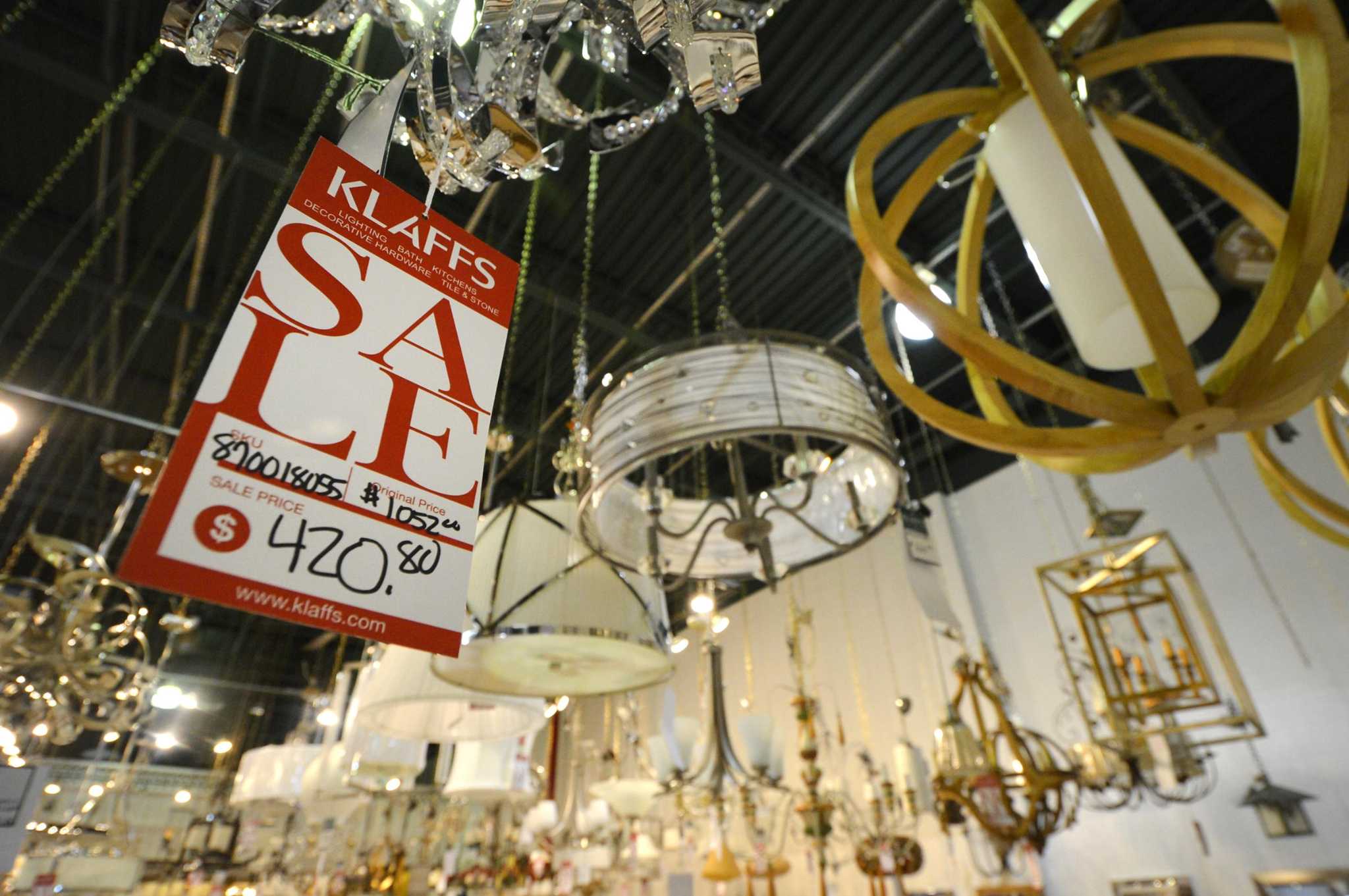 Last Call In December For Norwalk Retailer S Wares The Hour Last Call In December For Norwalk