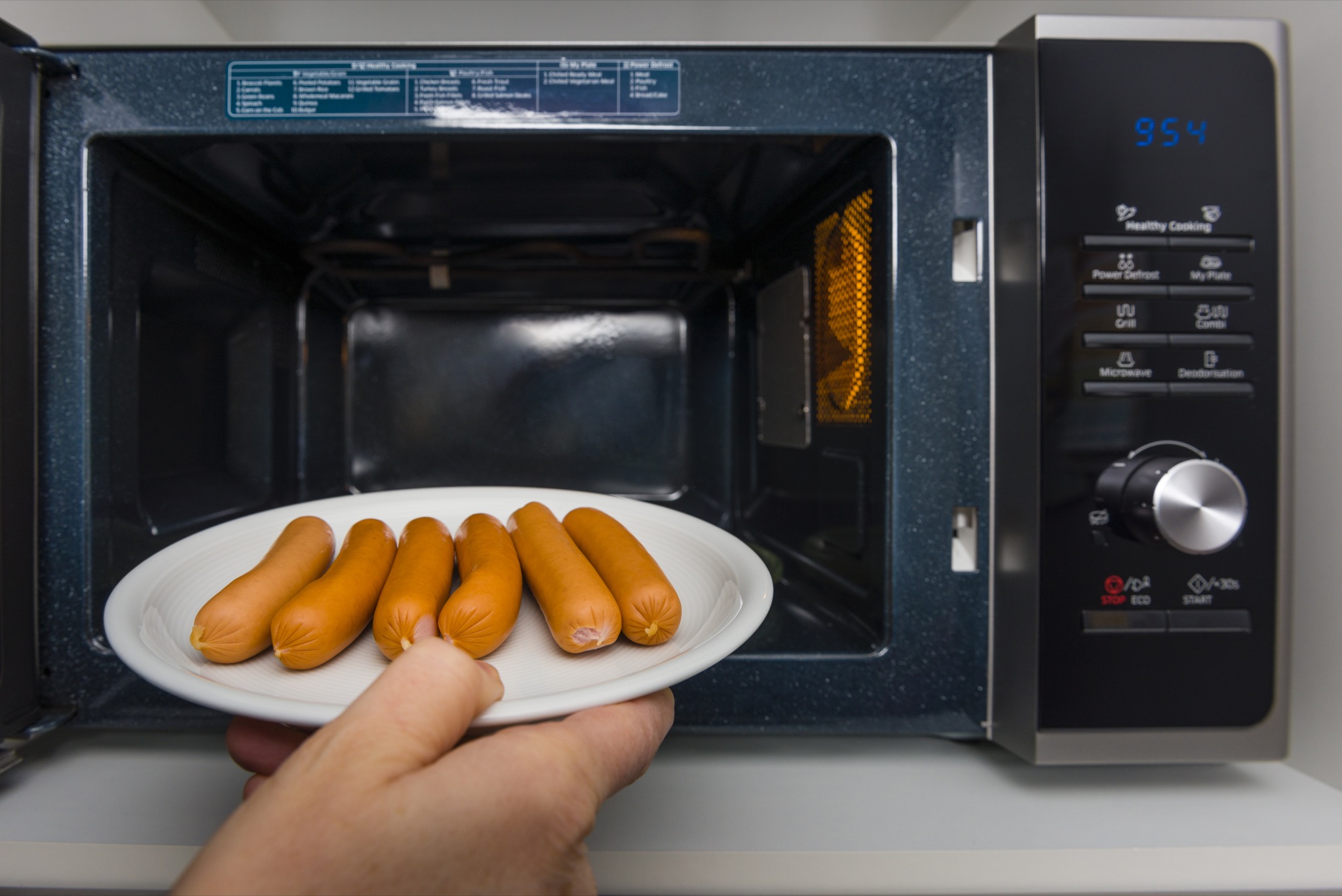 Microwave Ovens and Health: To Nuke or Not to Nuke?