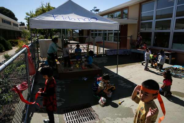 Free preschool gains momentum with California lawmakers ...