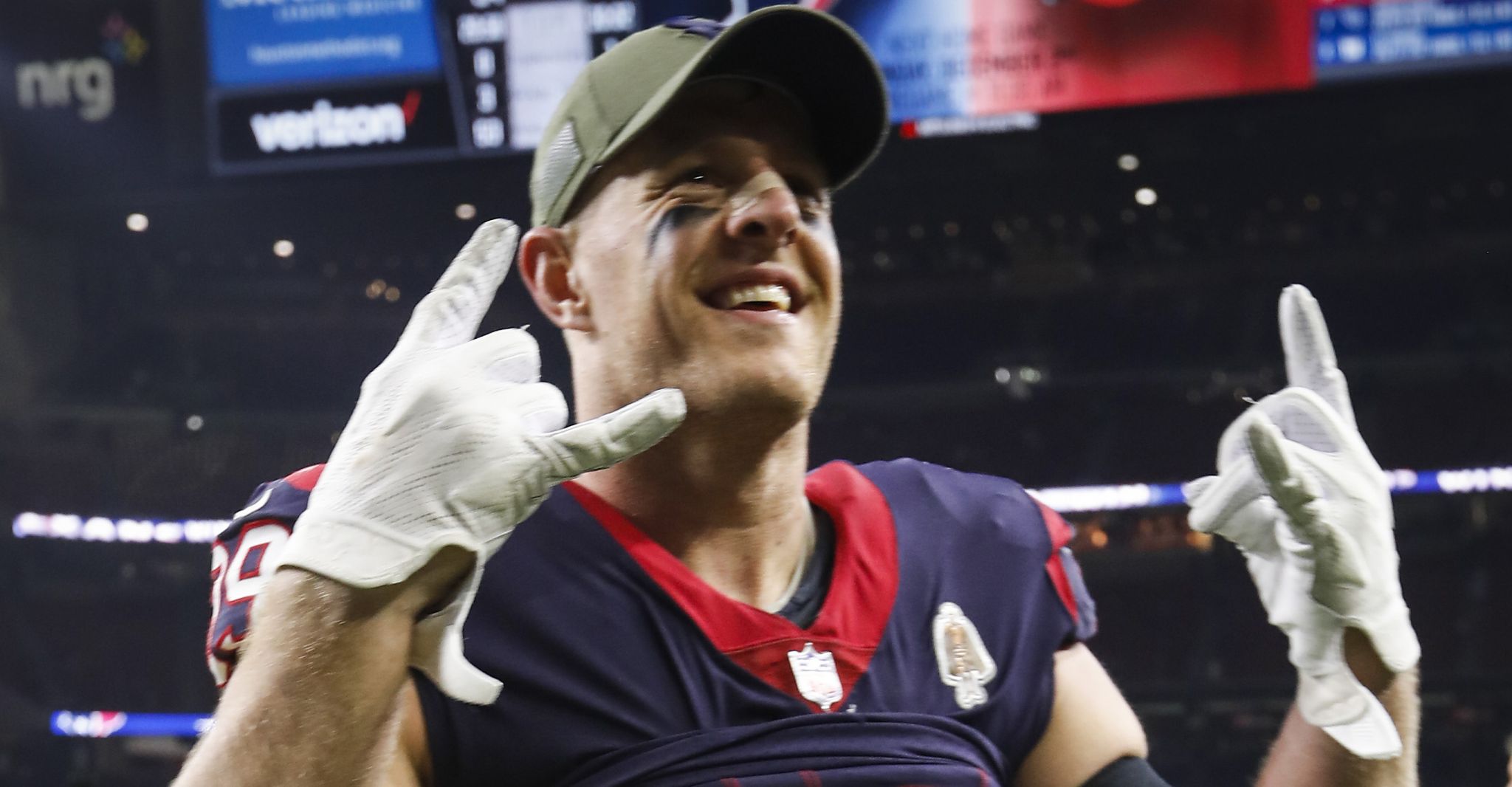 Texans star J.J. Watt's knee feeling good