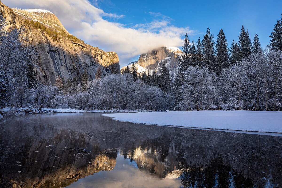 Viral video of Yosemite in winter looks as if you're in a snow globe