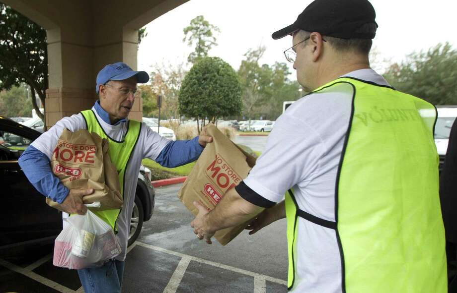 Donations Roll In For Annual Montgomery County Food Bank Holiday