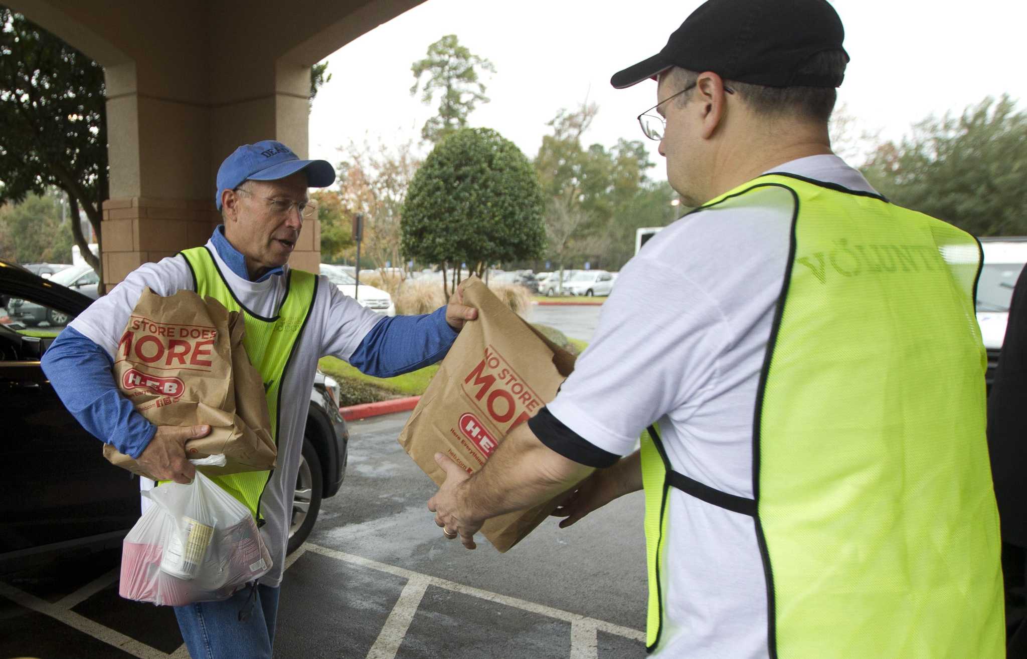 Donations roll in for annual Montgomery County Food Bank holiday drive