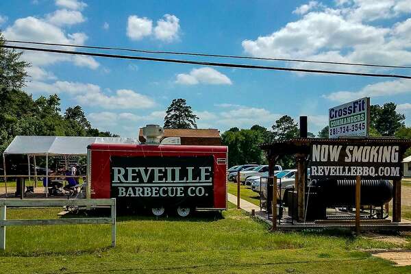 The East West Divide In Houston Barbecue Houstonchronicle Com