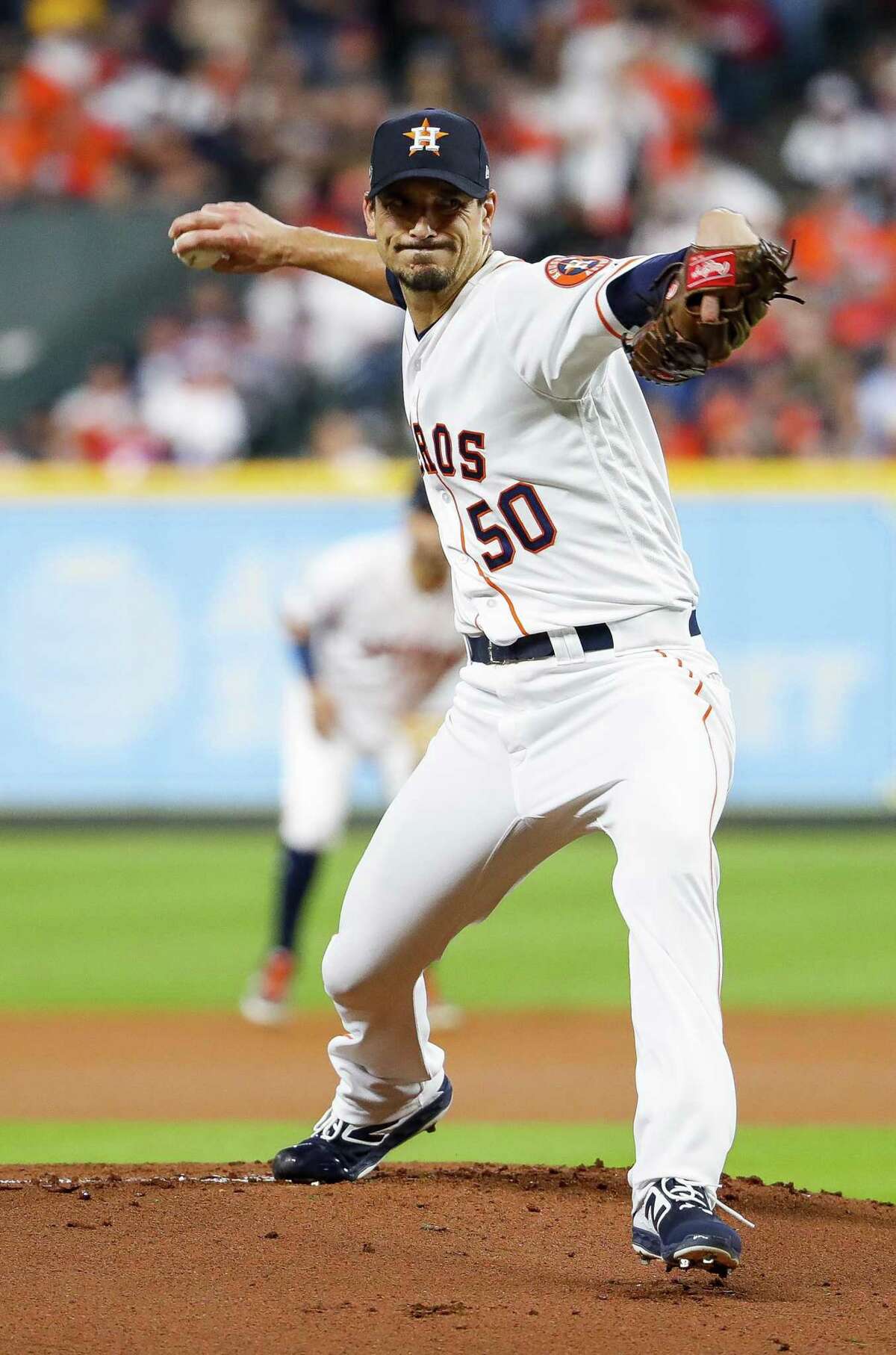 The Astros declined to extend a one-year, $17.9 million qualifying offer to starting pitcher Charlie Morton, but it does not preclude the team from re-signing the free-agent righthander.