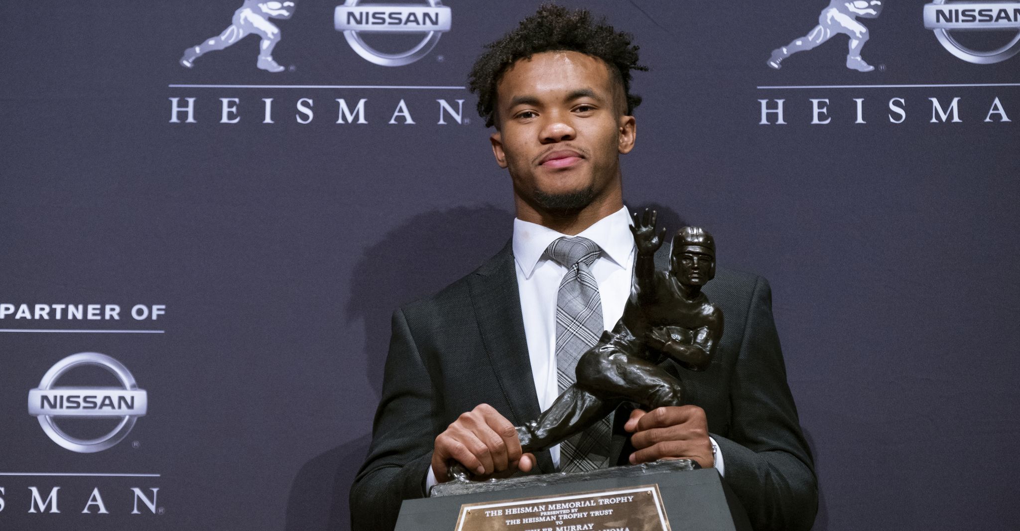 Oklahoma's Kyler Murray Wins 2018 Heisman Trophy