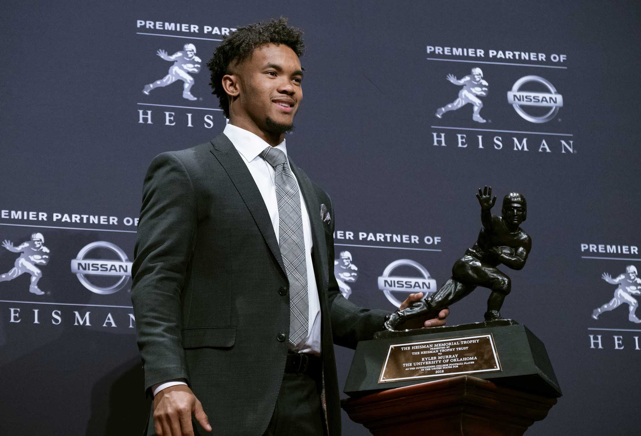 Heisman winner Kyler Murray is dropping baseball for NFL