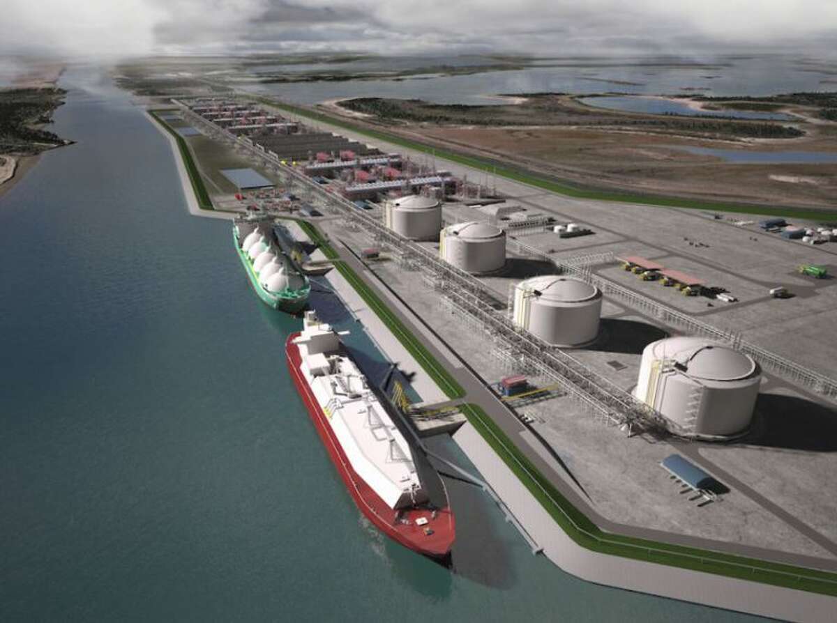 The liquefied natural gas arm of oil giant Shell has become the first customer at NextDecade's proposed Rio Grande LNG at the Port of Brownsville.