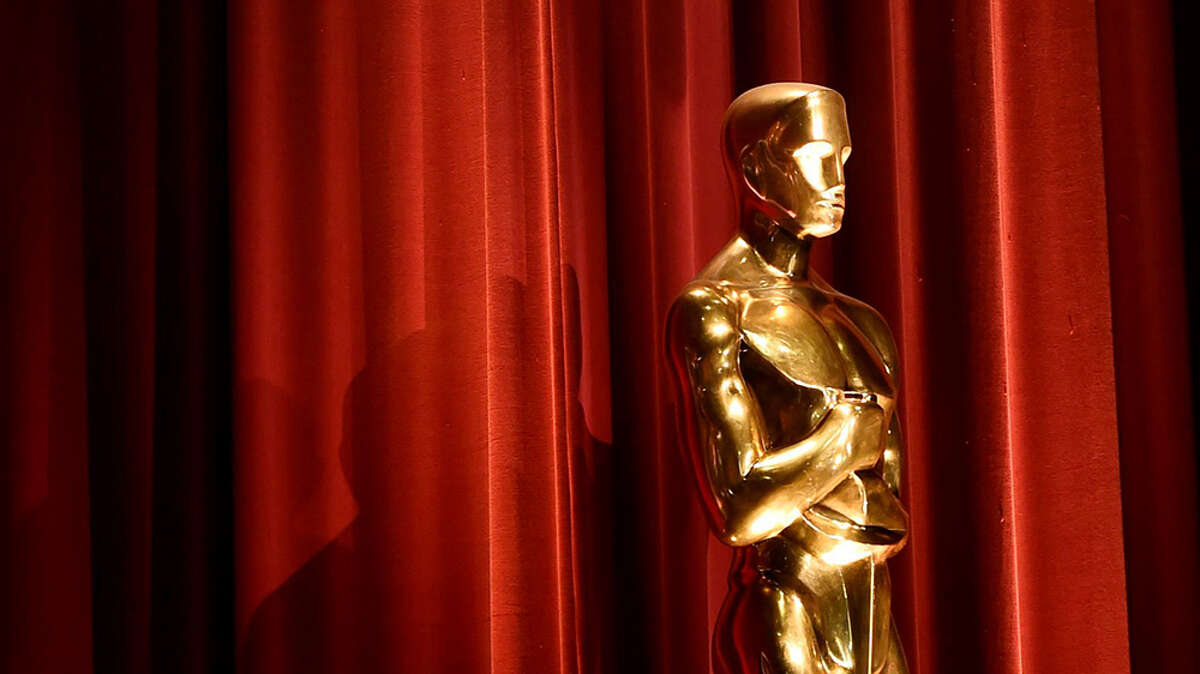 When the 92nd annual Academy Awards kicks off from Hollywood this Sunday night, a group of Laredo film lovers will roll out a red carpet of their own, hosting a Oscars watch party at Alamo Drafthouse Laredo.