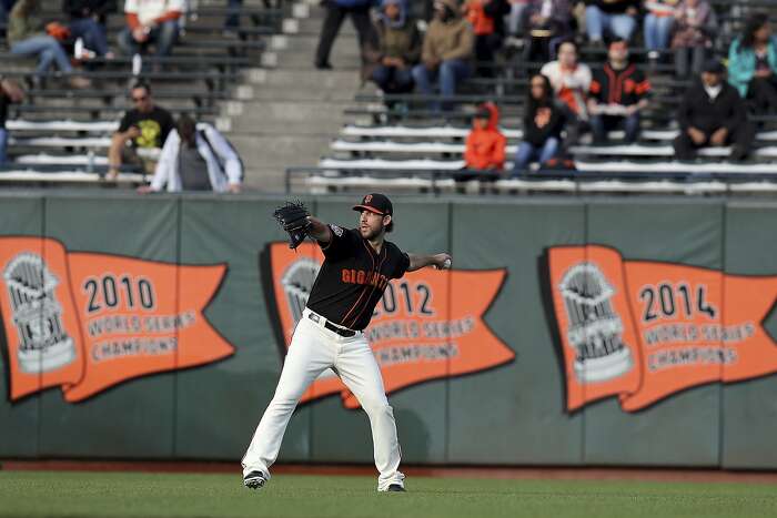 Giants' roster moves: Beede, Gerber promoted, Parra let go, Kratz