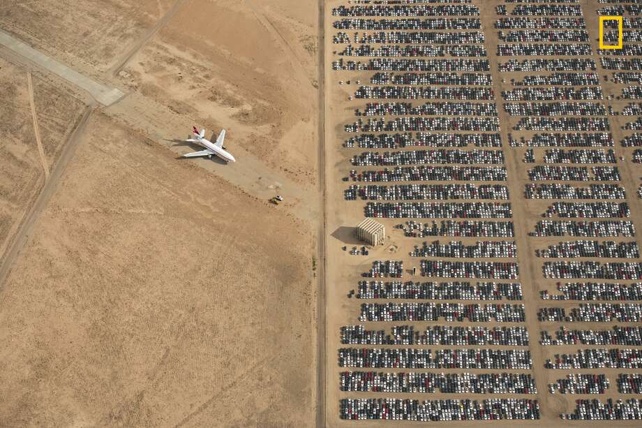 Unsettling Trend Thousands With Special >> Photo Capturing Unsettling California Scene Wins National Geographic Unsettling Trend Thousands With Special >> Photo Capturing Unsettling California Scene Wins National Geographic