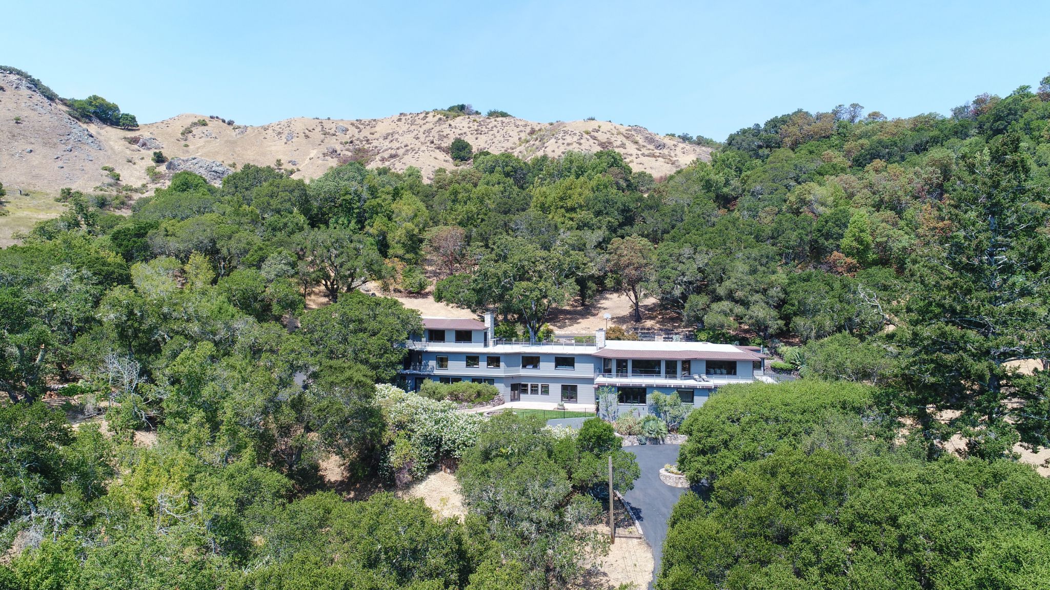 Unique Fairfax estate drops 400K Is now your chance to snag it?