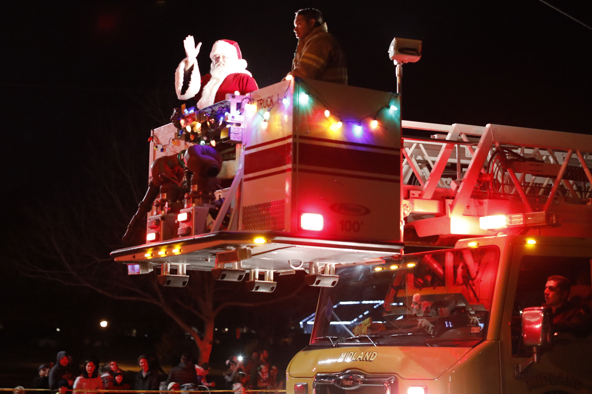 Mount Pleasant Christmas Parade 2022 Christmas Parade, Zz Top Concert Highlight Weekend Offerings