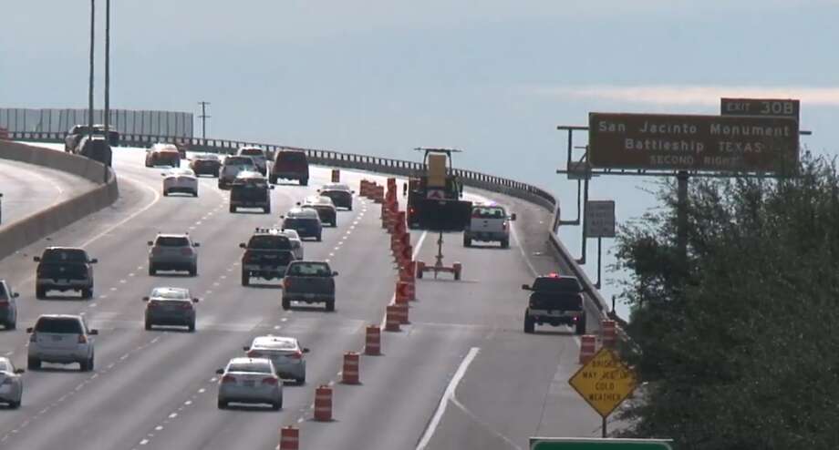 Lanes shut for Ship Channel Bridge emergency work - Houston Chronicle