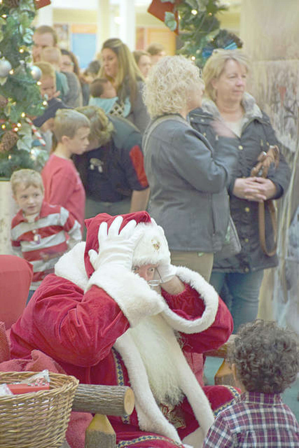 There was a long line to see Santa Claus on Saturday at the Alton Square Mall.