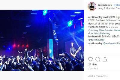 Usaa Christmas Party 2022 Journey Instagram Offers Look Into Usaa Holiday Party Where Journey Performed