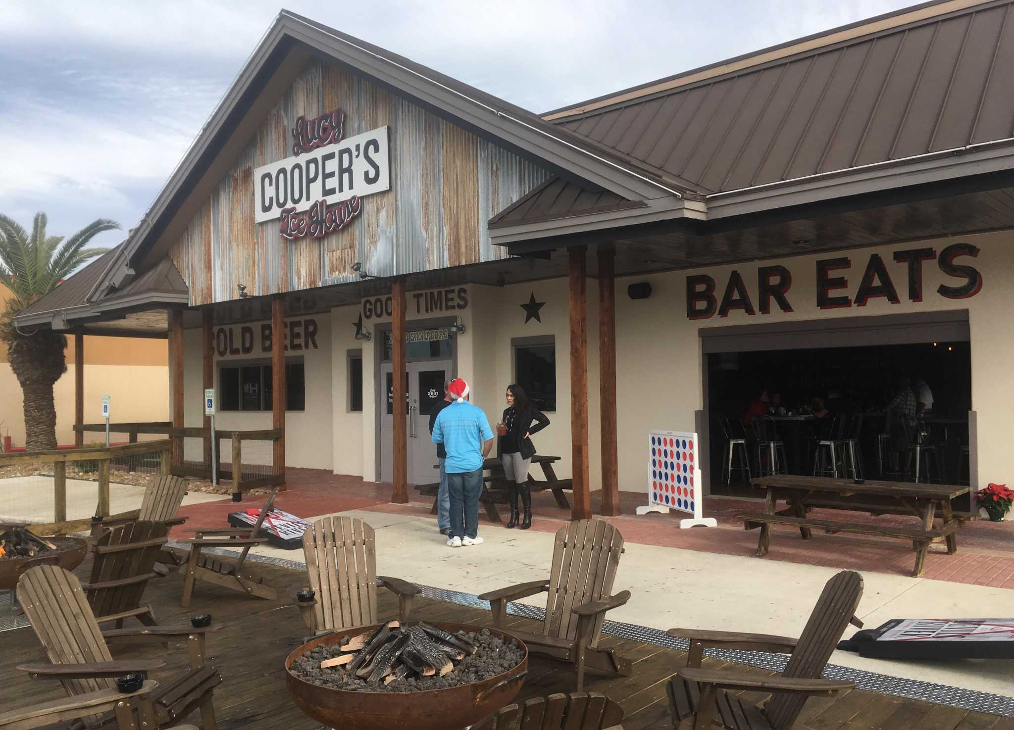 North Side San Antonio Bar Lucy Coopers Ice House Opens On A Whim