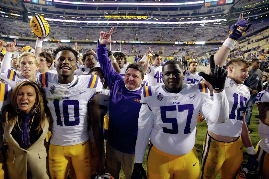 Where Dana Holgorsen S Uh Salary Ranks Among Football S Richest