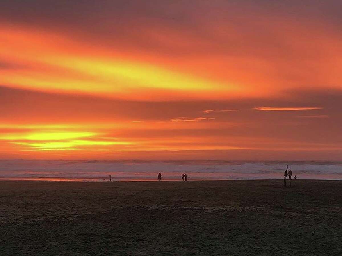 Bay Area residents flocked to social media to share stunning sunset ...