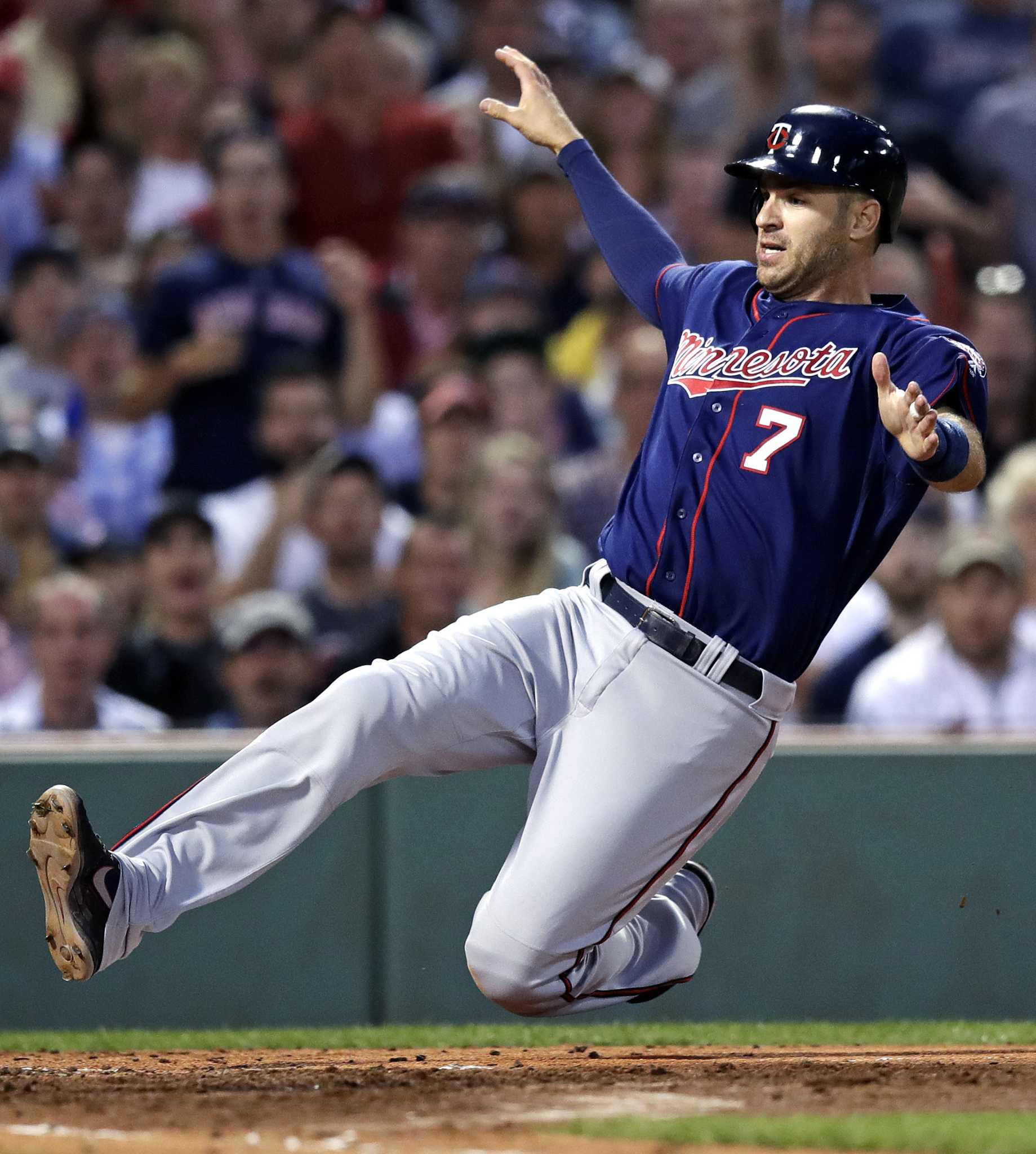 Minnesota Twins Retire Joe Mauer's No. 7 Jersey - CBS Minnesota