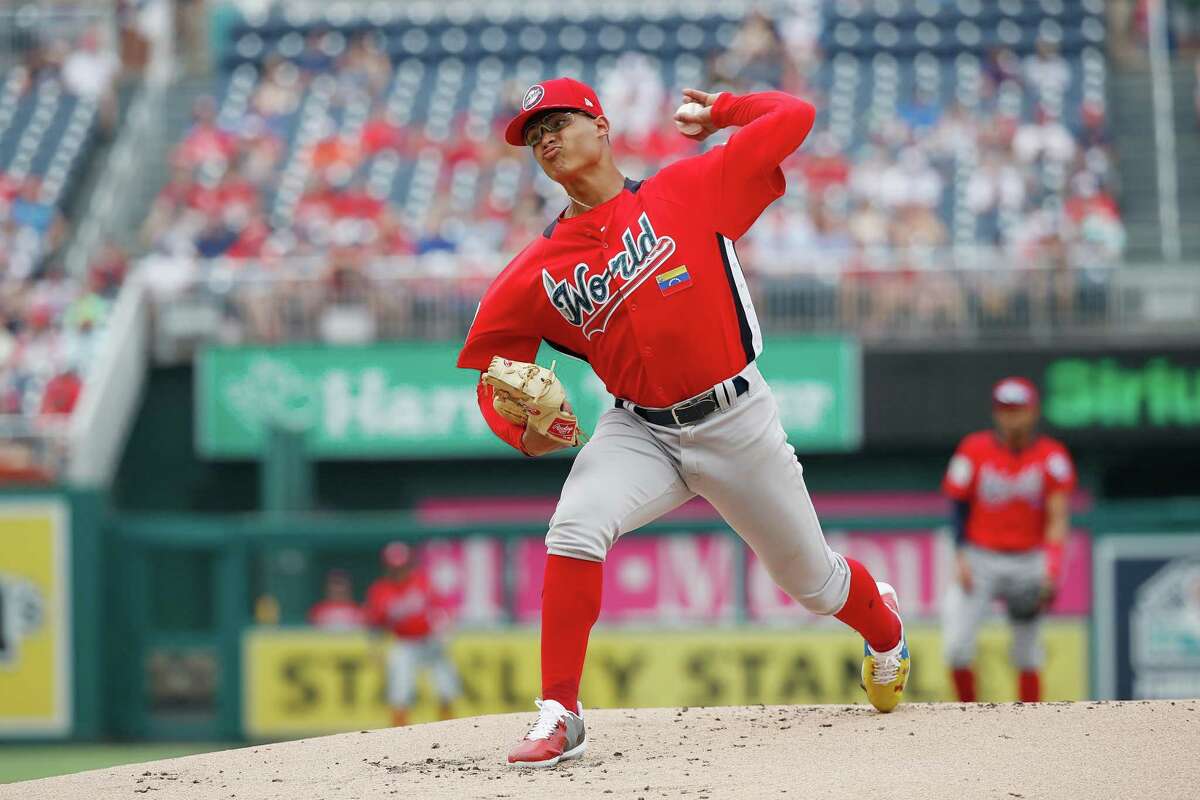 WASHINGTON, DC - JULY 15: Starting pitcher Jesus Luzardo #9 of the Oakland Athletics and the World Team works the first inning against the U.S. Team during the SiriusXM All-Star Futures Game at Nationals Park on July 15, 2018 in Washington, DC. (Photo by Patrick McDermott/Getty Images)
