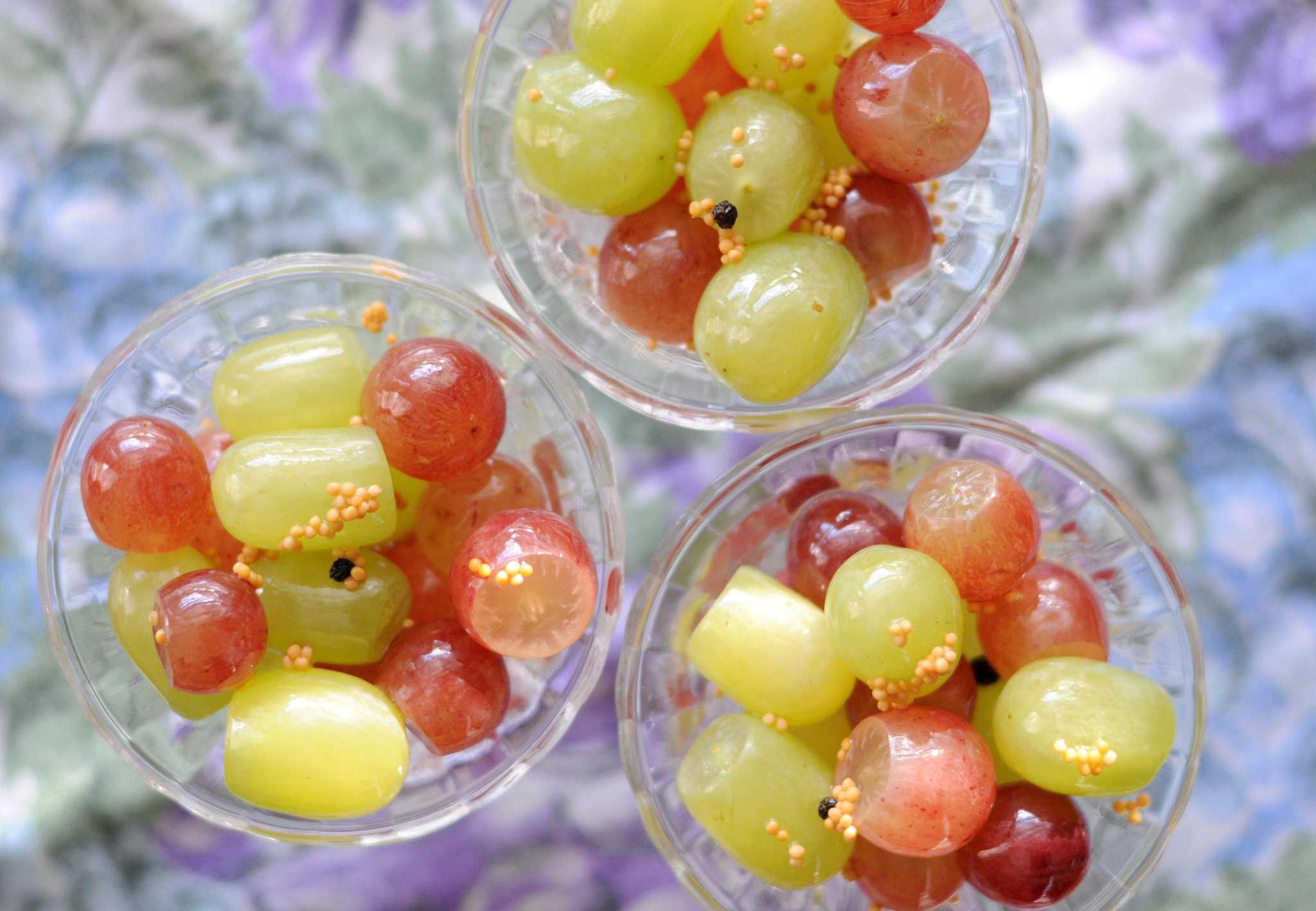 Recipe Pickled Grapes
