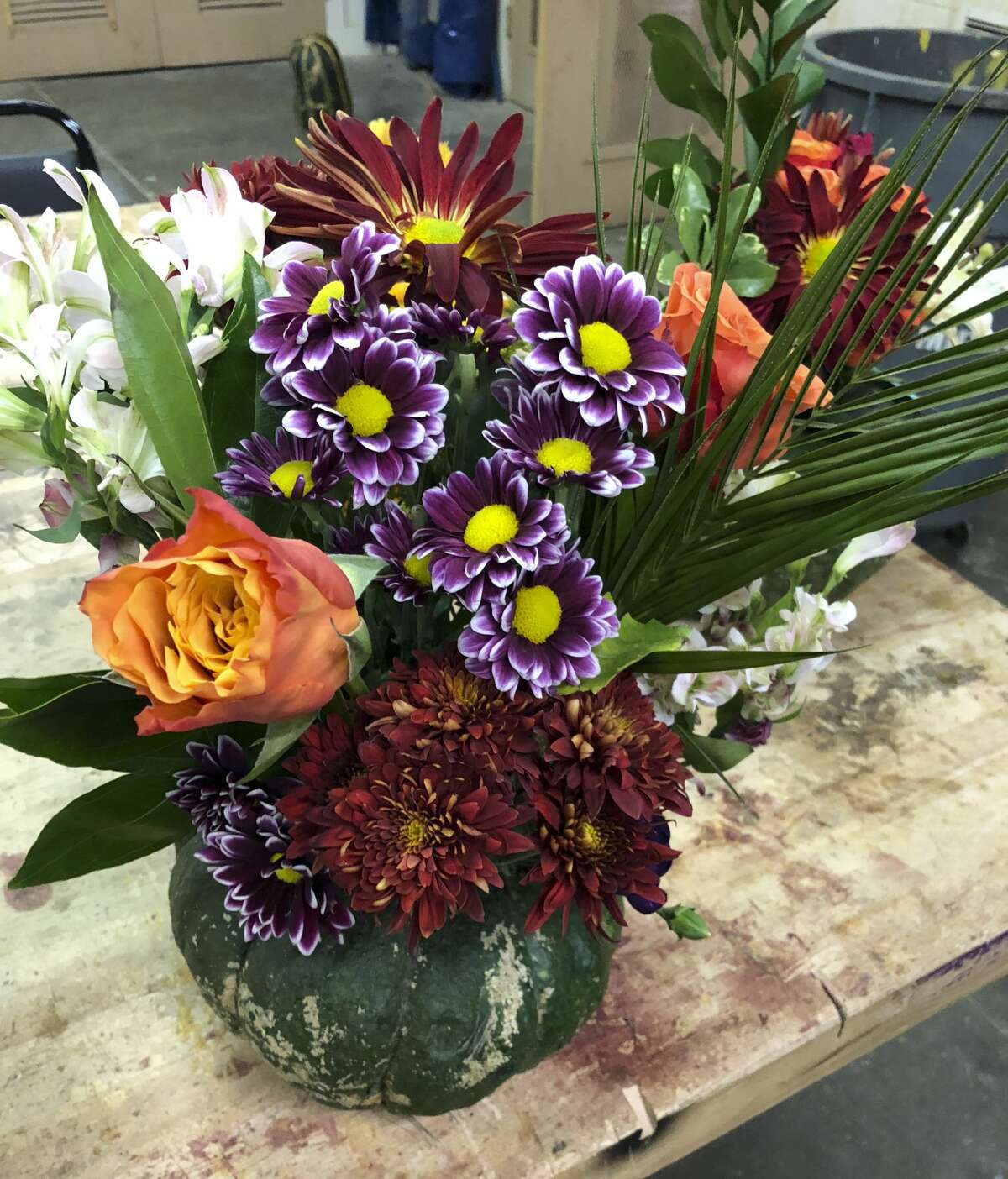 Floral design students create holiday projects