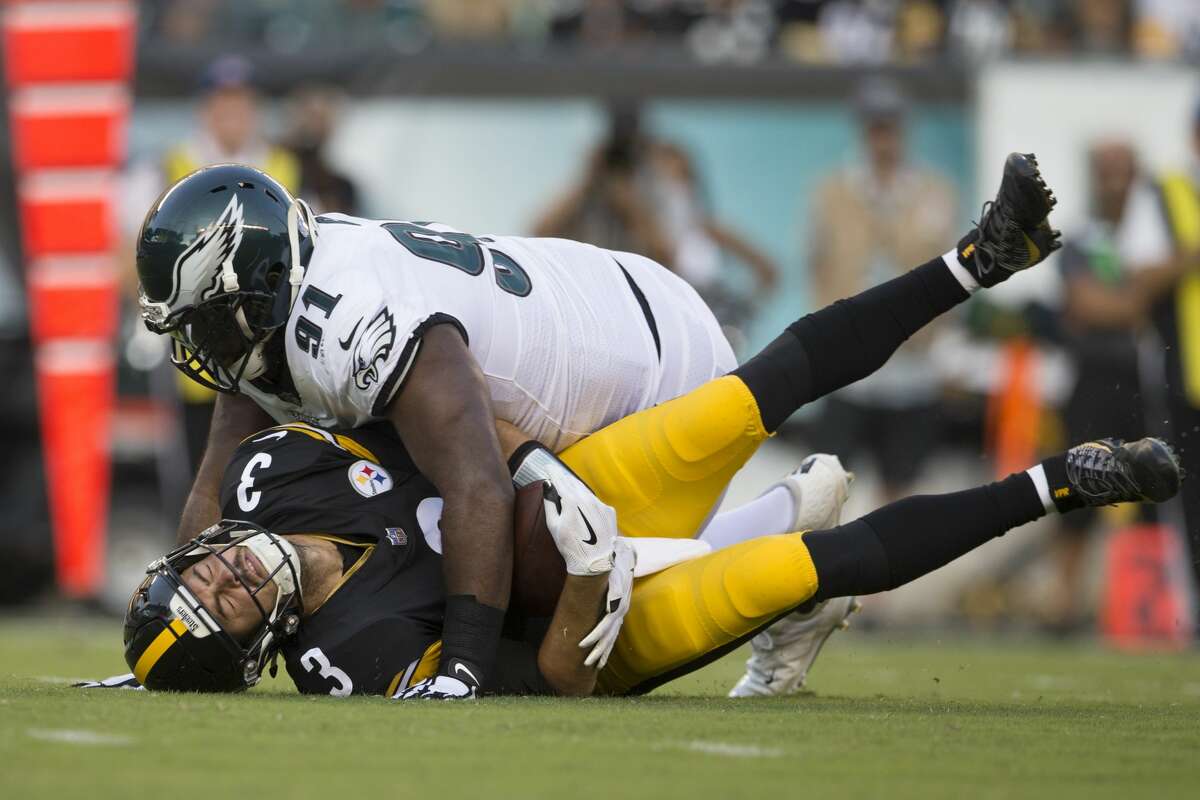 PHOTOS: Current NFL players from Houston  PHILADELPHIA, PA - AUGUST 09: Fletcher Cox #91 of the Philadelphia Eagles sacks Landry Jones #3 of the Pittsburgh Steelers in the first quarter during the preseason game at Lincoln Financial Field on August 9, 2018 in Philadelphia, Pennsylvania. (Photo by Mitchell Leff/Getty Images) >>>Browse through the photos for a look at current NFL players from Houston ... 