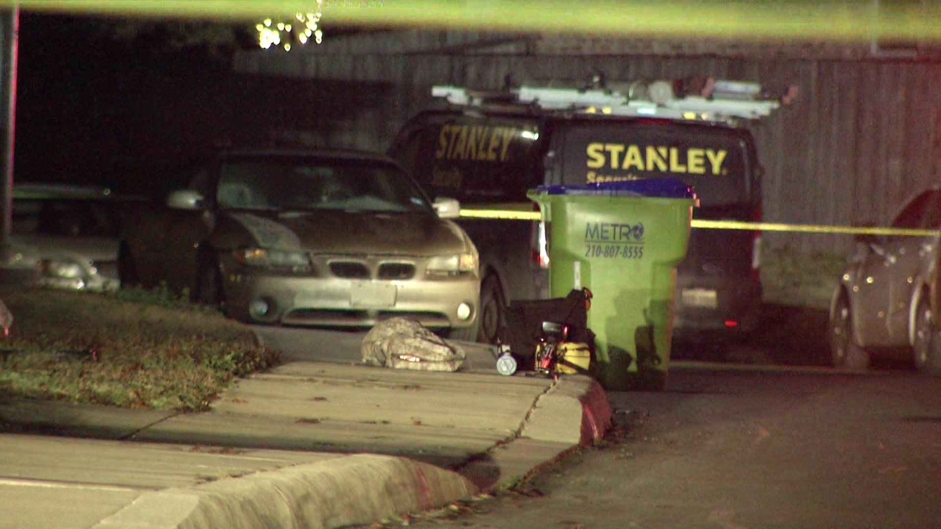 Homeowner catches suspected vehicle burglar in the act, shoots him in ...