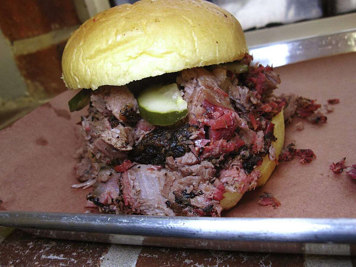 Review San Antonio’s South BBQ & Kitchen smokes brisket like an old