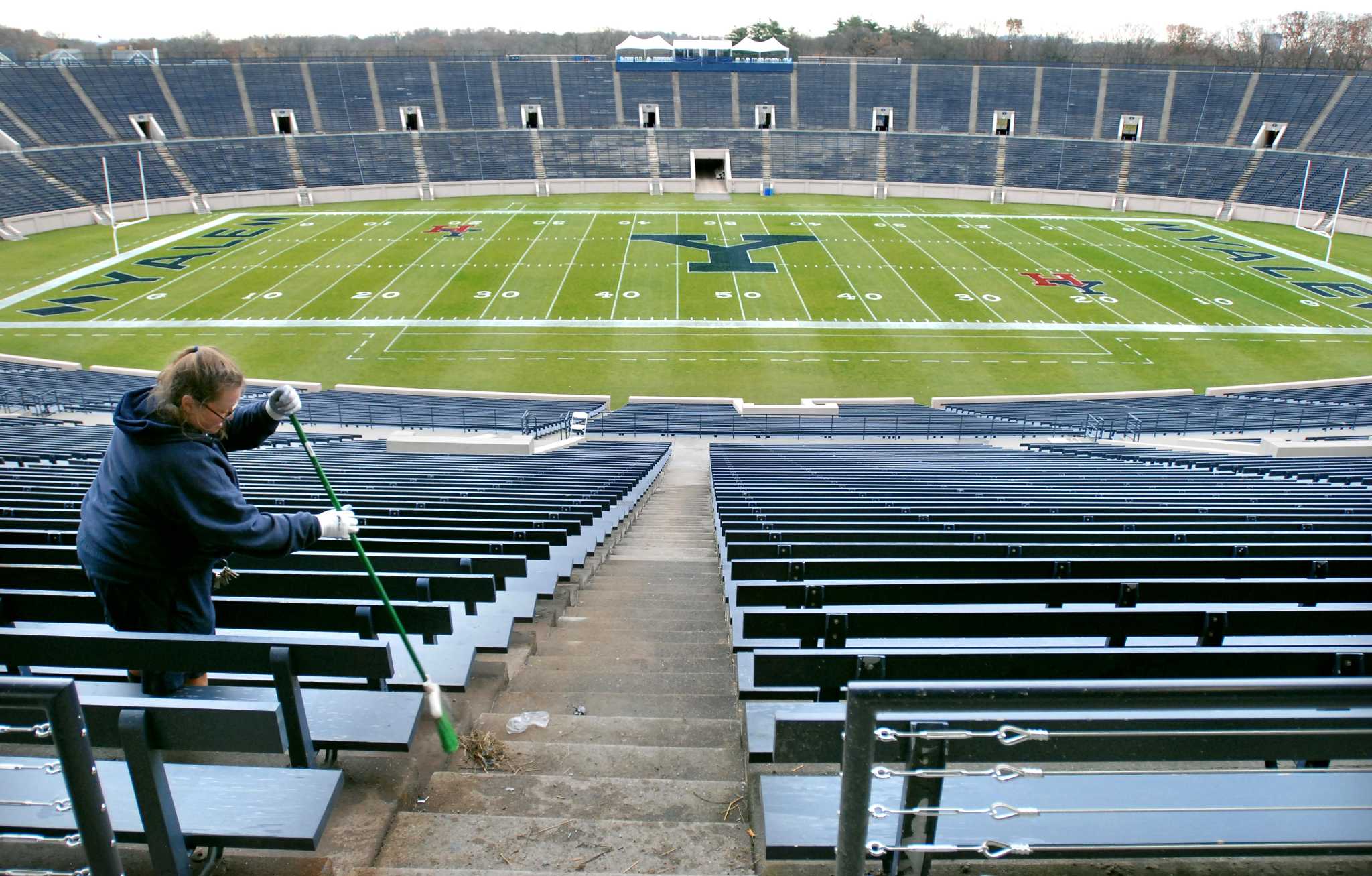 Yale Harvard Football Game To Kick Off At Noon New Haven Register