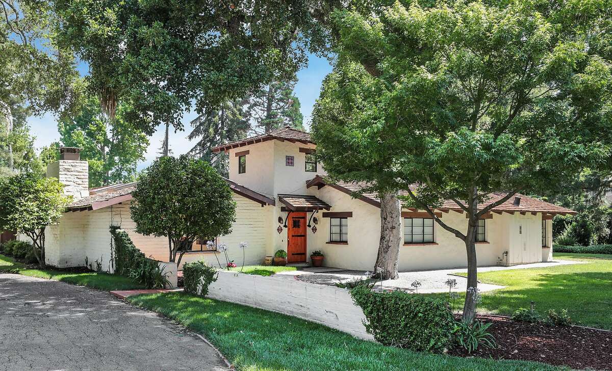 3 Fredrick Court in Menlo Park is a California Mission style three-bedroom set on .83 acres.