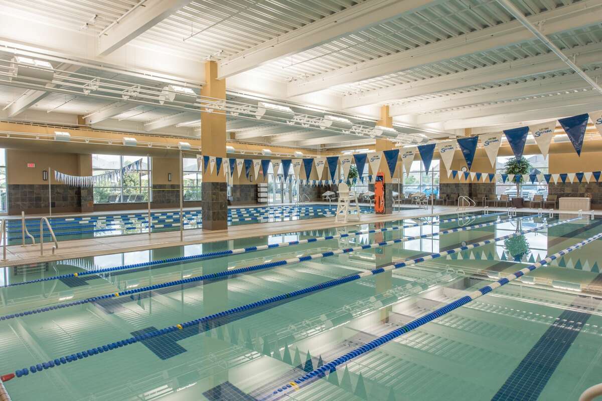 Life Time Athletic opens 37 million resort at Baybrook Mall