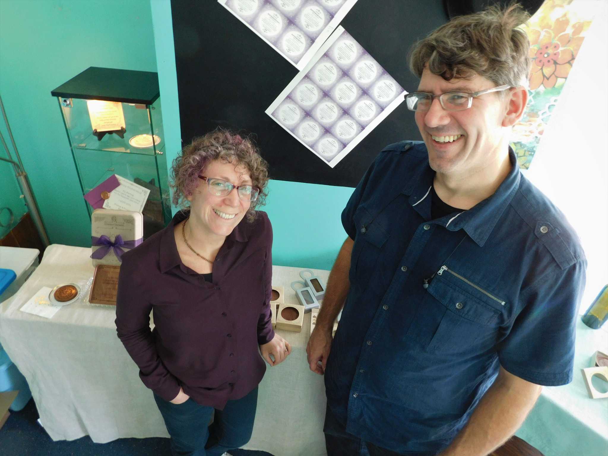 With lasers, an innovative couple customizes candies