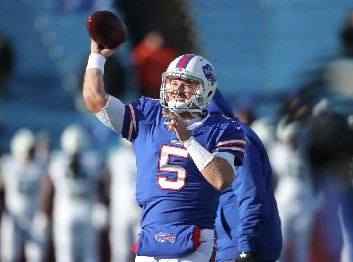 Bills lock up backup QB Barkley