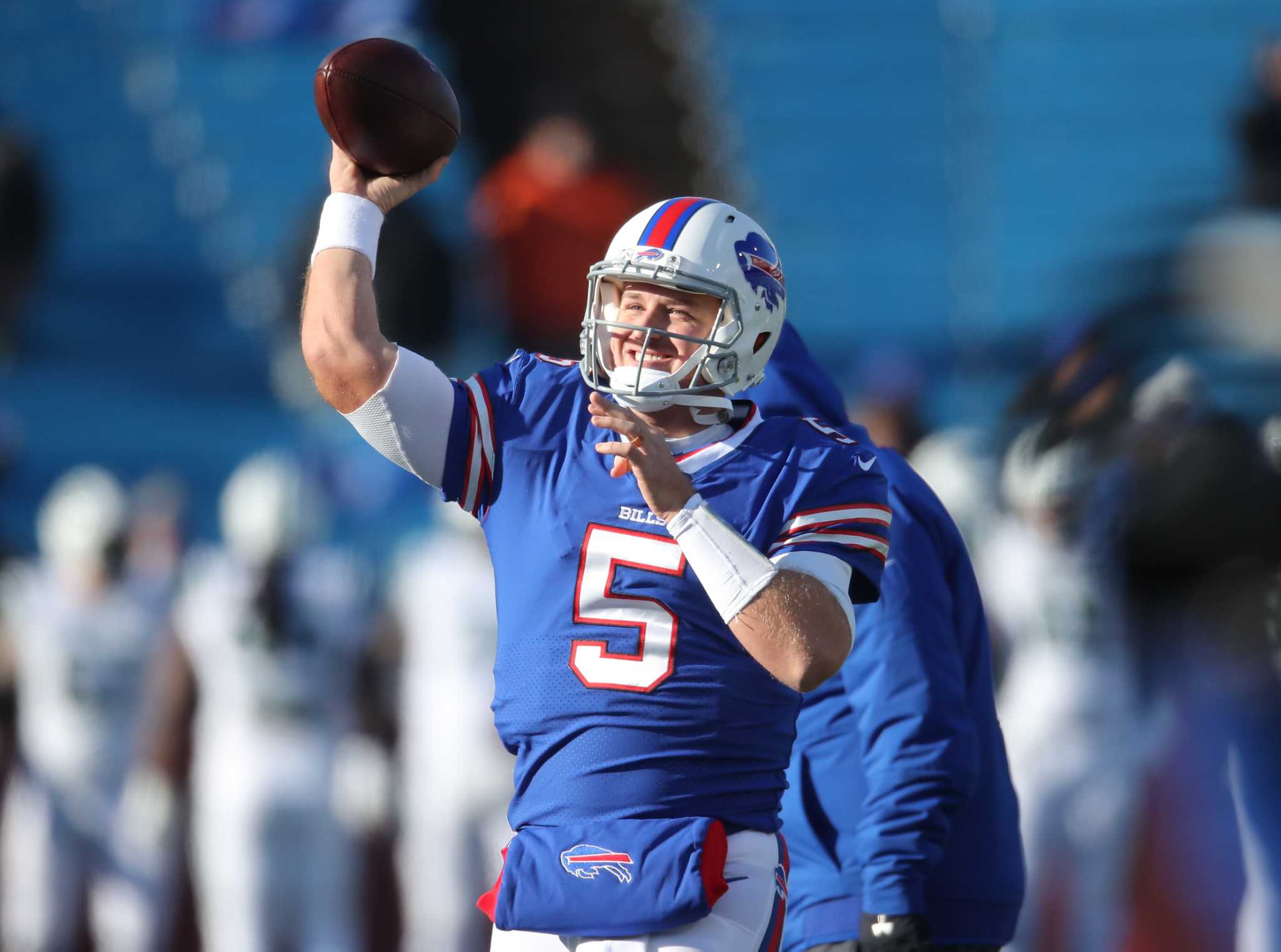 Bills lock up backup QB Barkley