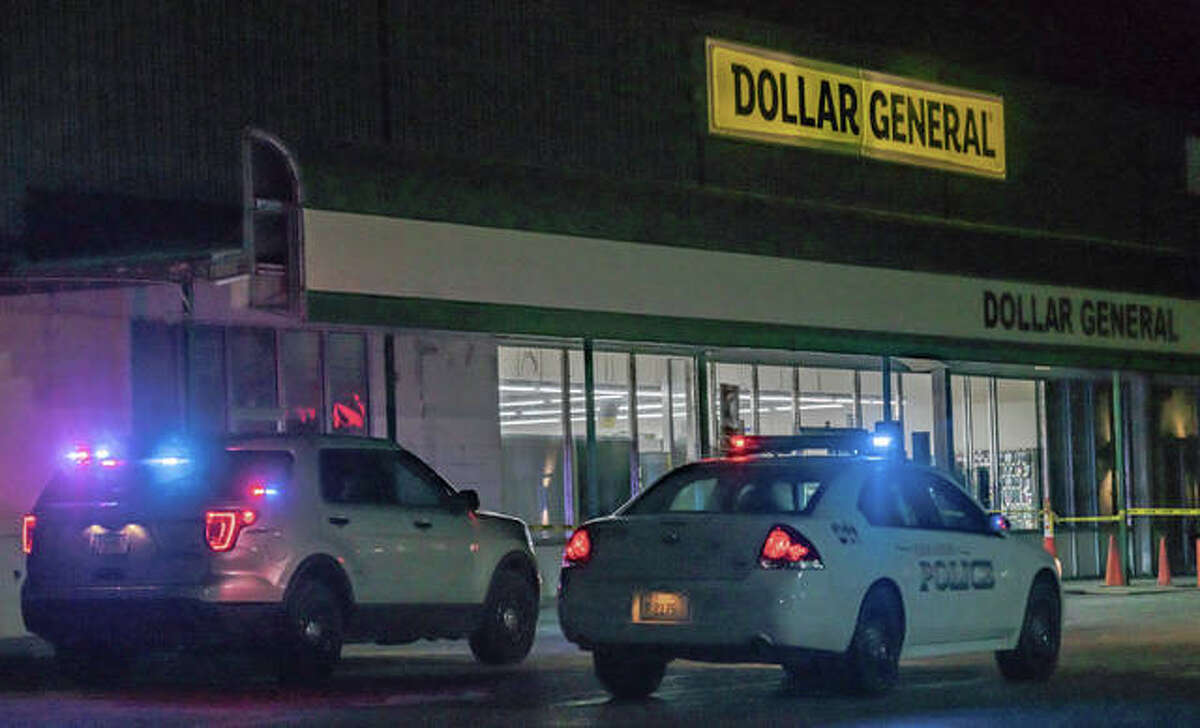 East Alton Dollar General robbed at gunpoint — suspect remains at large